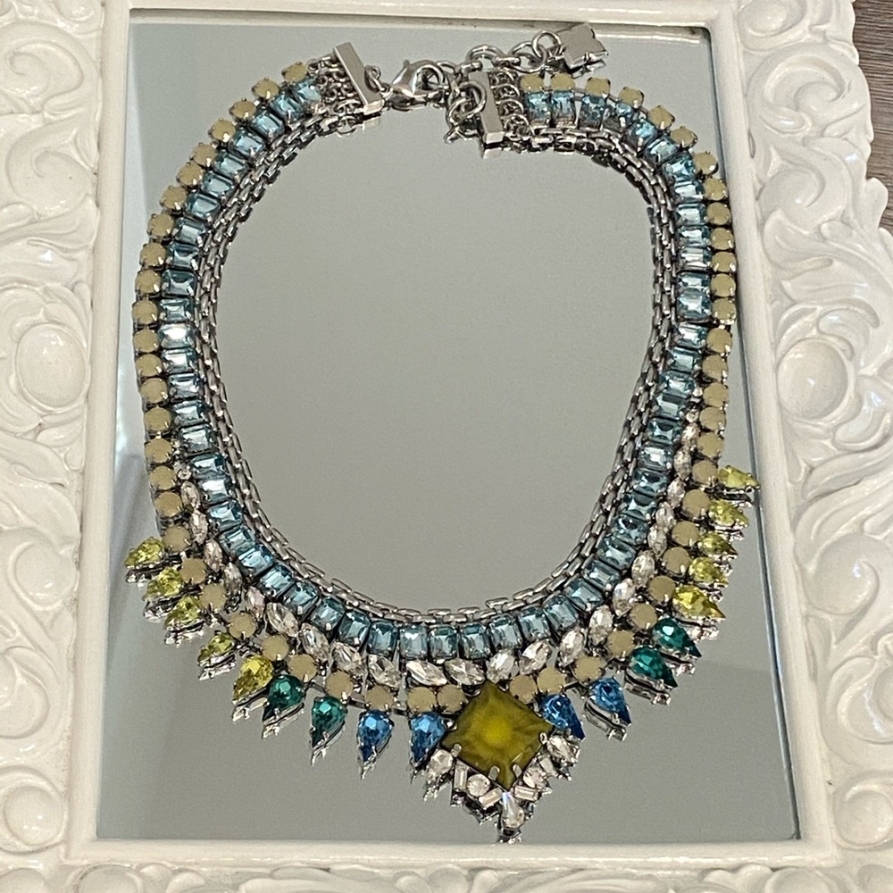 Lightweight necklace